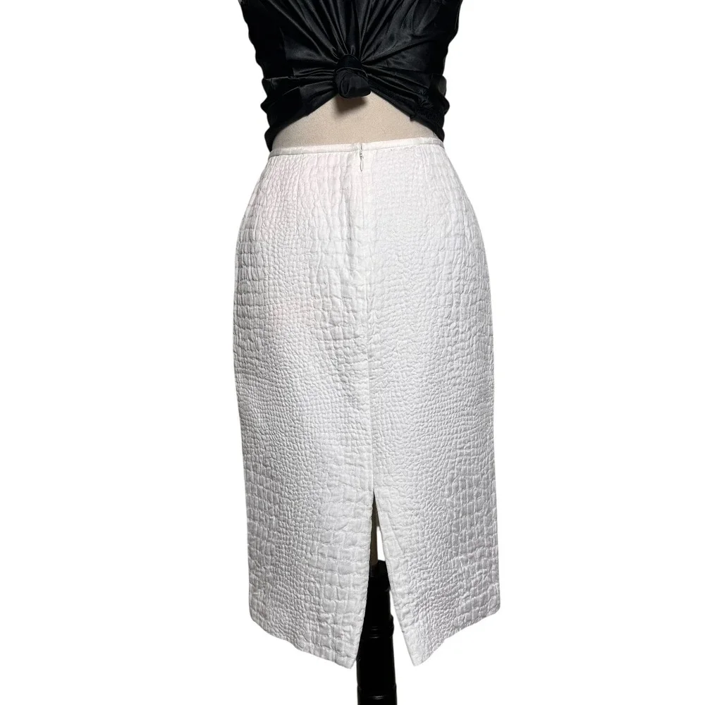 Lafayette 148 New York White Croc Embossed Cotton Pencil Skirt 2| Neutral Office